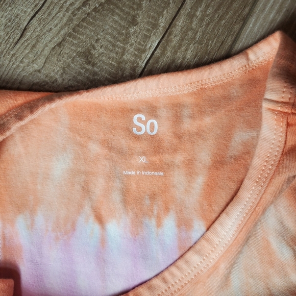NWT SO Cropped Tie-Dye Tank Top Women’s Juniors Size XL Ribbed Racerback - Picture 4 of 16